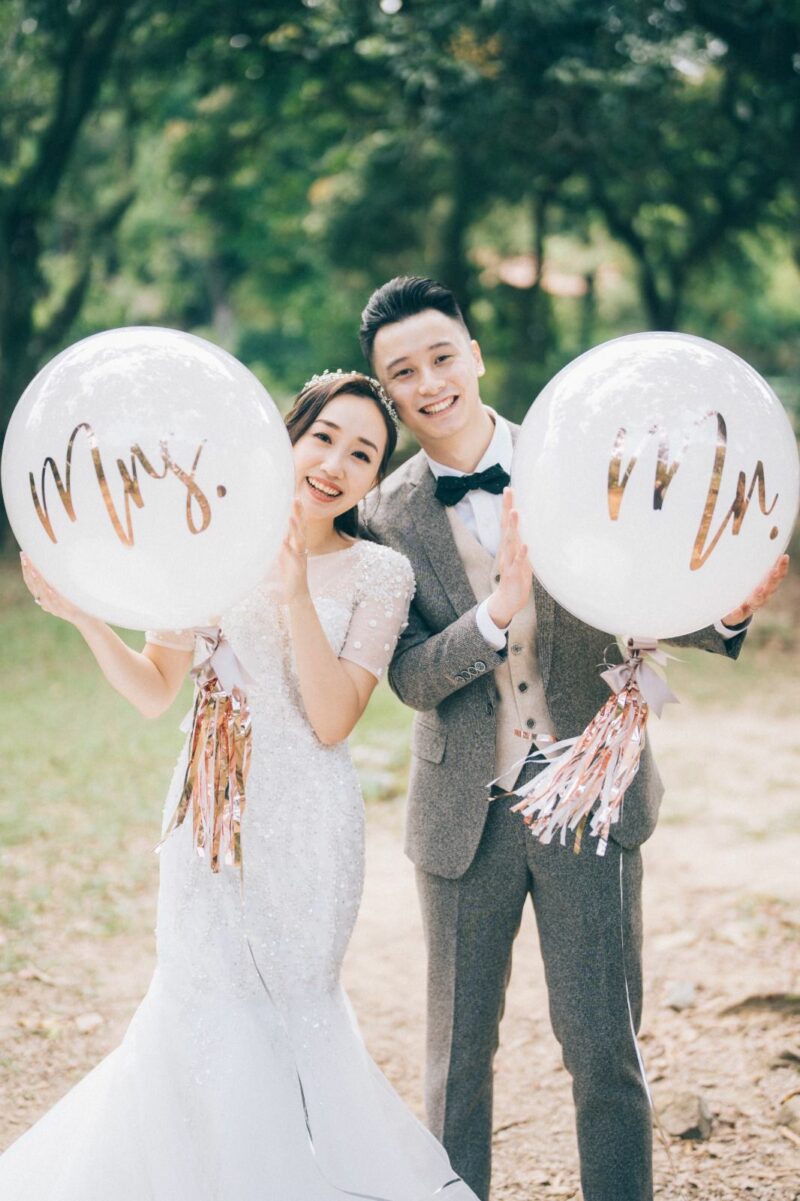 Jumbo Wedding Pair with Side Balloons – 婚禮氣球束