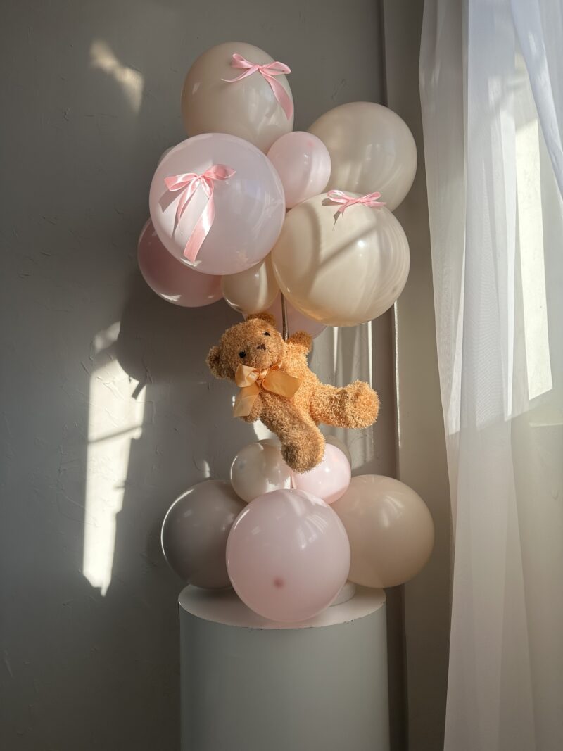 Teddy Bear Hot Air Balloob Tablepiece （Girl) -熱氣球小熊桌上擺設 （女）